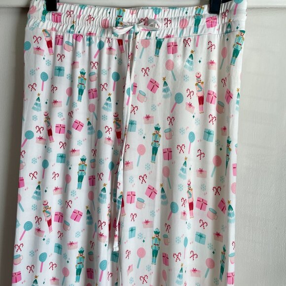 NWOT Mary Square Oh What Fun Annie Nutcracker Pajama Pants Size S White Pastel - Picture 10 of 11